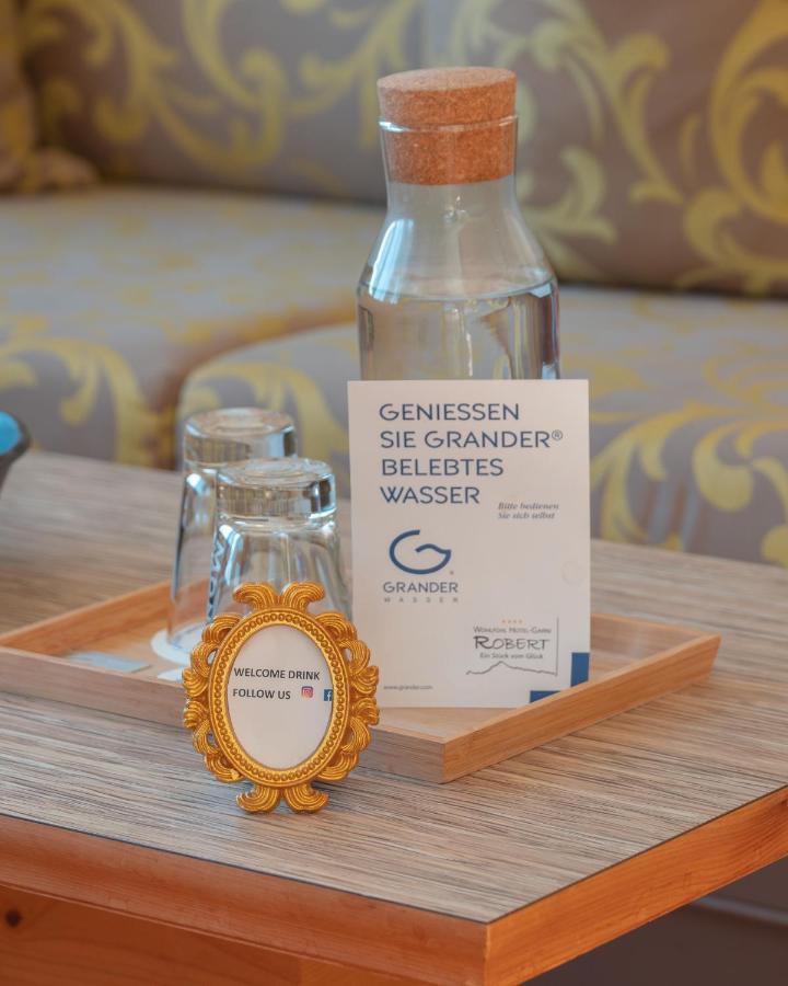 Sylvana'S Wohlfuehl Hotel 메이른호픈 외부 사진