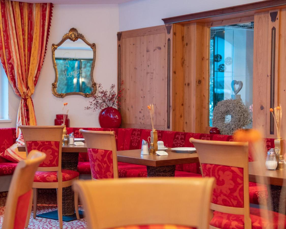 Sylvana'S Wohlfuehl Hotel 메이른호픈 외부 사진